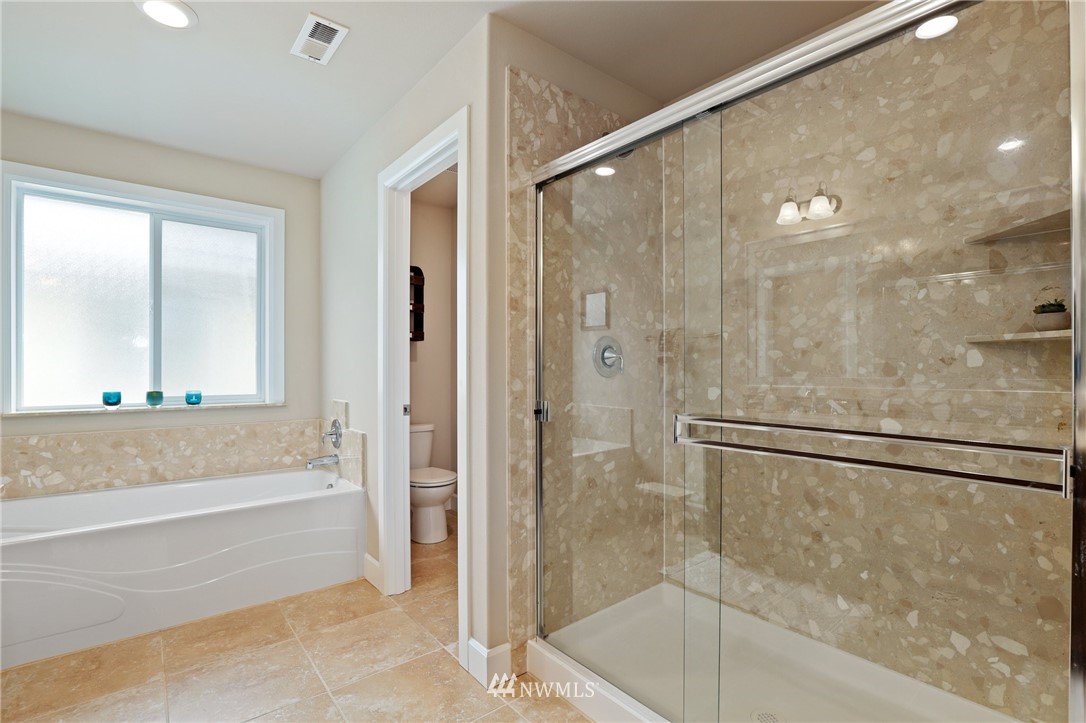 17819 33rd Avenue Southeast Bothell, WA 98012 - Photo 25 of 37