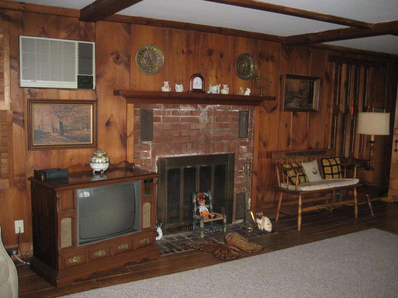 107 W Road Sheffield, MA 01257 - Photo 3 of 15 Living