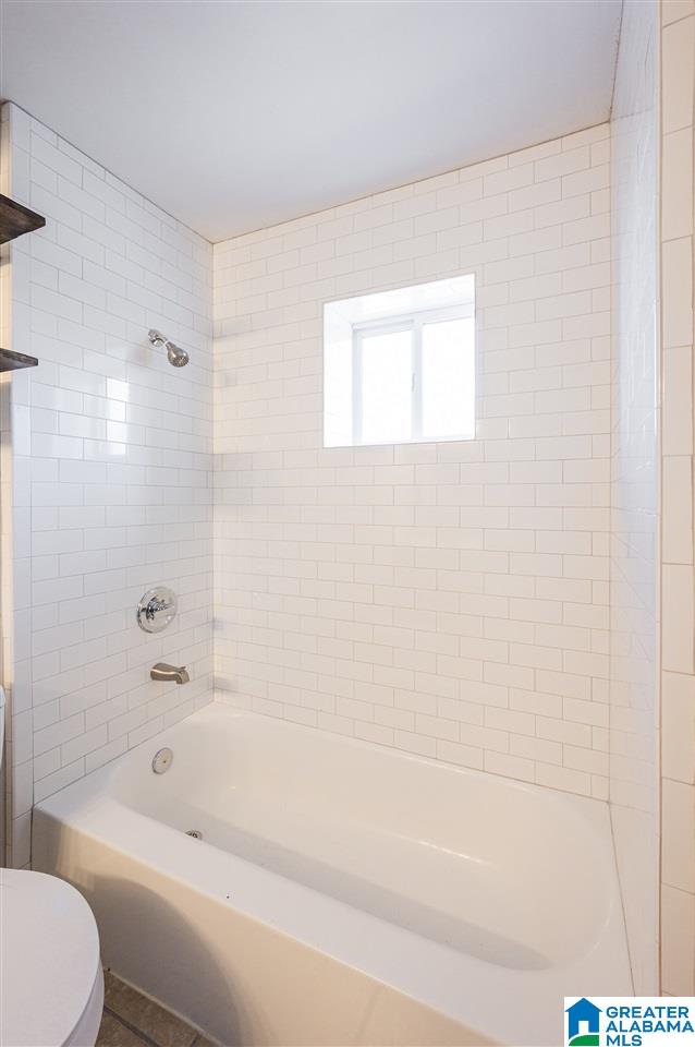 2990 Rhodes Circle South, Unit 320 Birmingham, AL 35205 - Photo 20 of 26