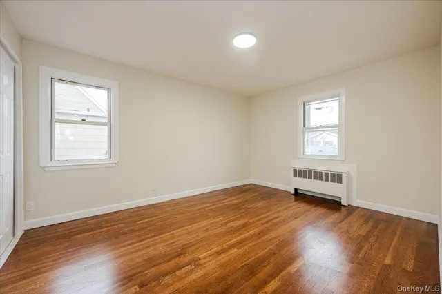 $799,000 | 571 Center Dyre Avenue, West Islip, NY 11795