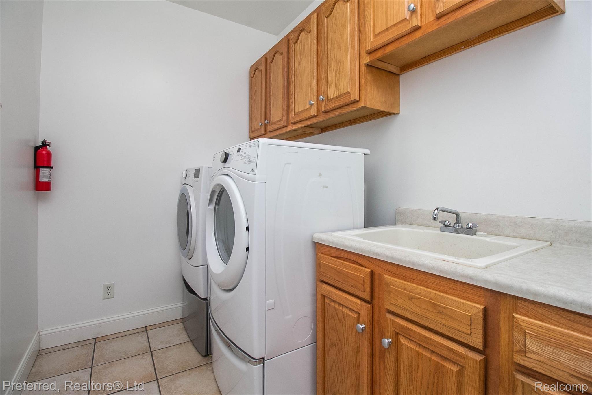 8287 Trail Ridge Dexter, MI 48130 - Photo 48 of 48 1ST FLOOR LAUNDRY