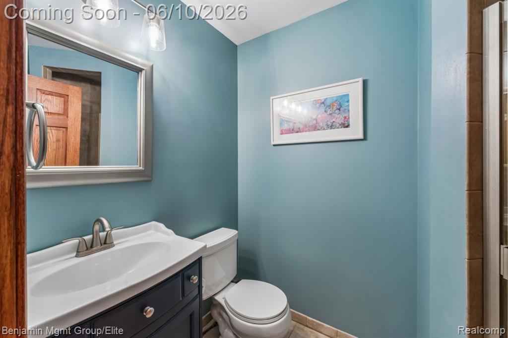 2072 Cumberland Road Rochester, MI 48307 - Photo 15 of 34