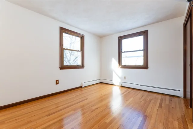 $799,900 | 21 Meadowvale Road, Burlington, MA 01803