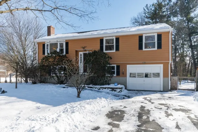 $799,900 | 21 Meadowvale Road, Burlington, MA 01803