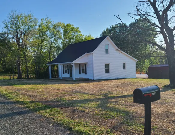$369,900 | 4936 Rock House Road, Portland, TN 37148