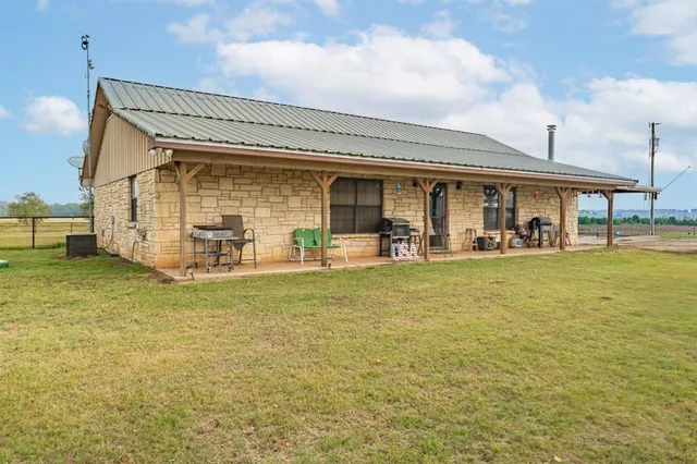 $795,000 | 12194 Gholson Road, Waco, TX 76705