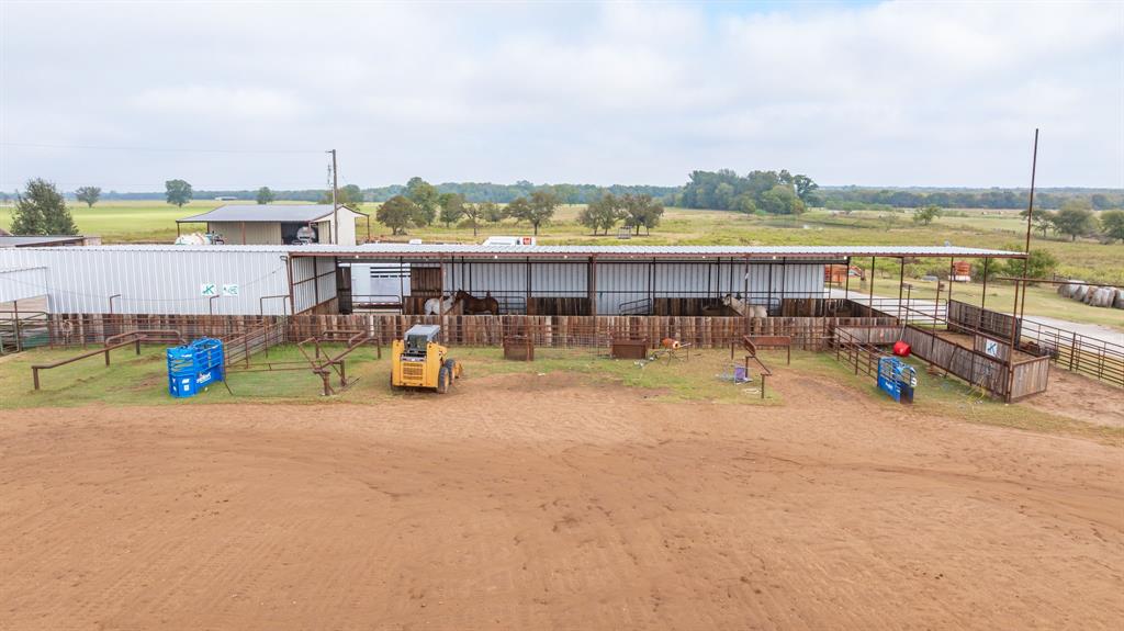 12194 Gholson Road Waco, TX 76705 - Photo 29 of 40