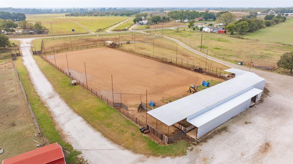 12194 Gholson Road Waco, TX 76705 - Photo 32 of 40