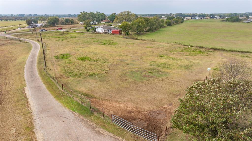 12194 Gholson Road Waco, TX 76705 - Photo 33 of 40