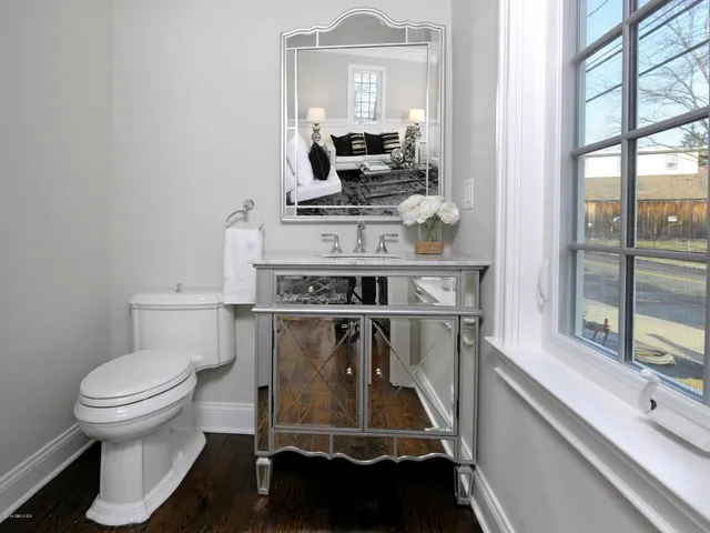 $16,000 | 200 Davis Avenue, Greenwich, CT 06830