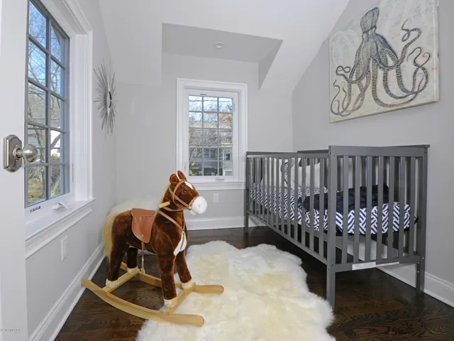 $16,000 | 200 Davis Avenue, Greenwich, CT 06830