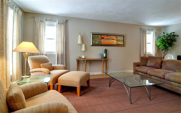 6 Sandra Pond Road Westborough, MA 01581 - Photo 3 of 26 Gallery Image 3
