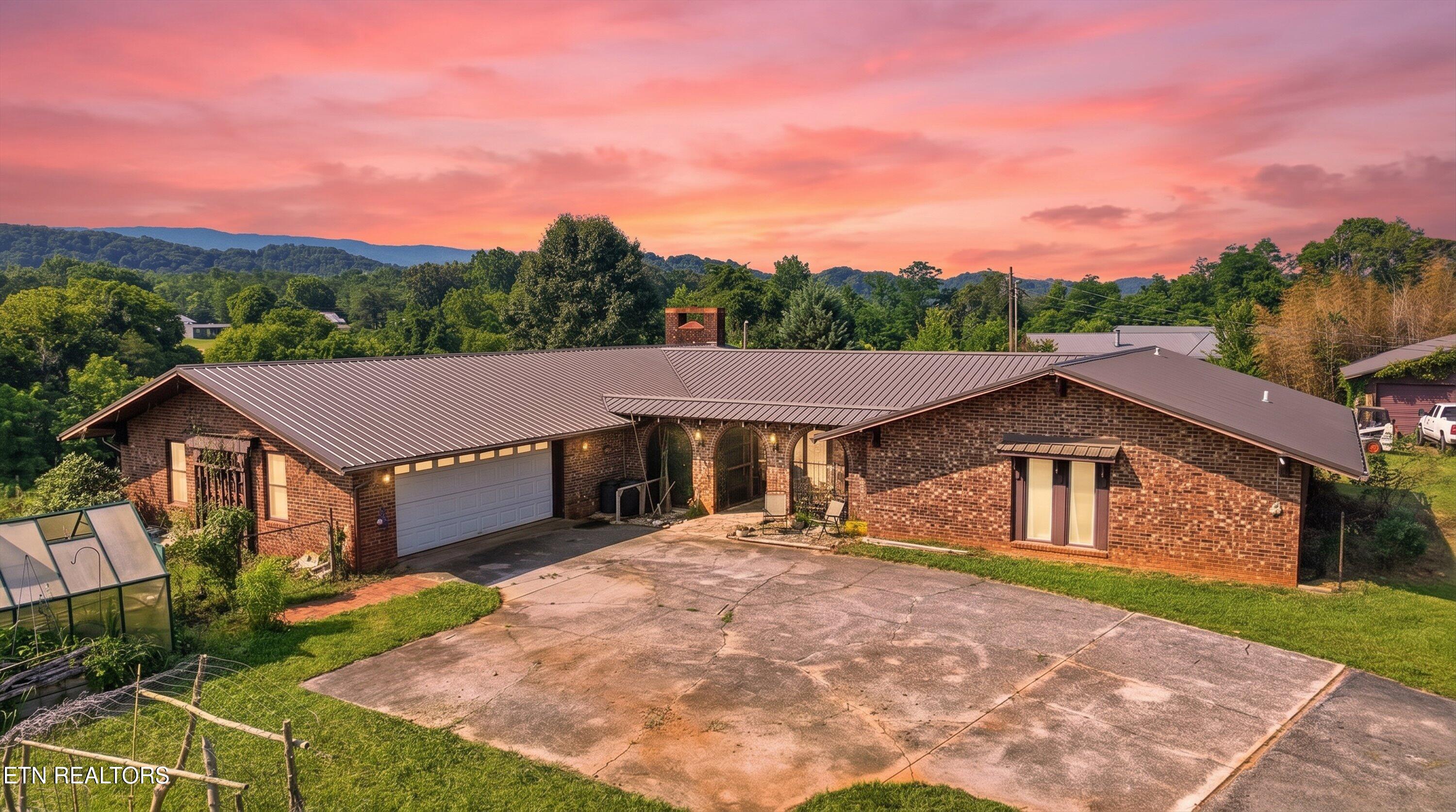 3030 New Blockhouse Road Maryville, TN 37803 - Photo 1 of 60 primary
