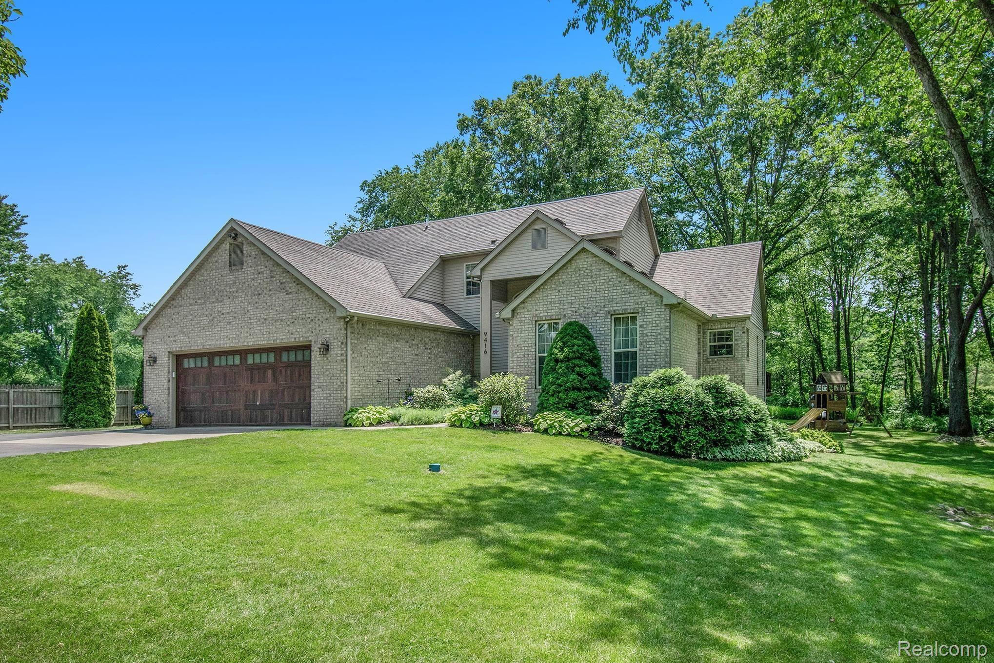 9416 Clyde Road Fenton, MI 48430 - Photo 31 of 45 9415-clyde_57.jpg