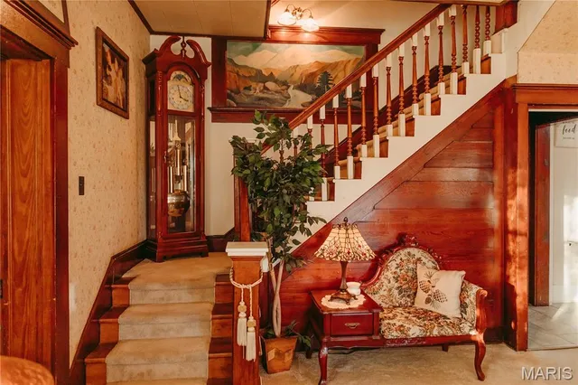 $305,000 | 104 West 3rd Street, Dixon, MO 65459