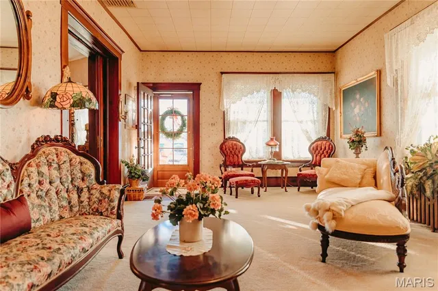 $305,000 | 104 West 3rd Street, Dixon, MO 65459