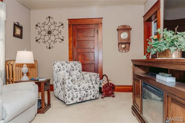 $305,000 | 104 West 3rd Street, Dixon, MO 65459