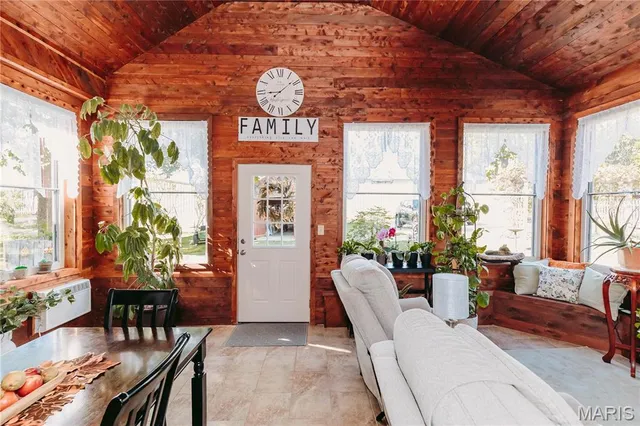 $305,000 | 104 West 3rd Street, Dixon, MO 65459