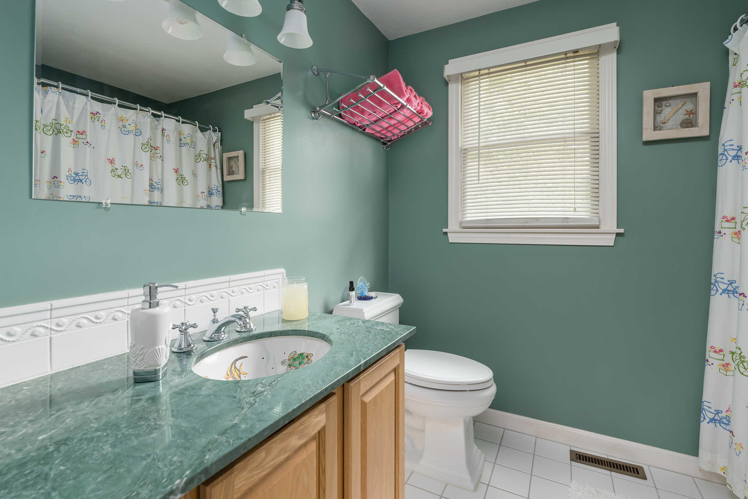 19 Valleybrook Road Ogunquit, ME 03907 - Photo 17 of 20 Bath