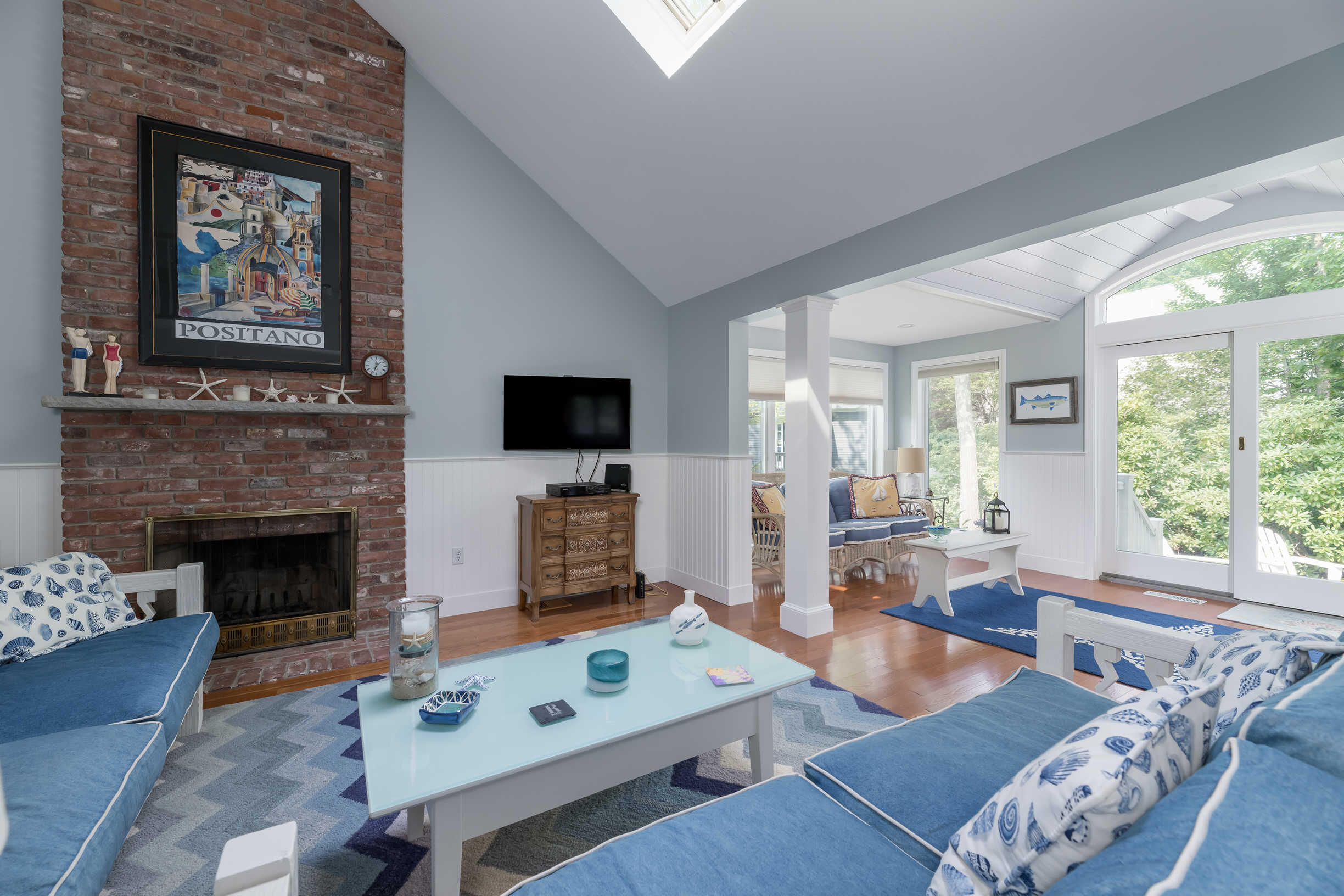 19 Valleybrook Road Ogunquit, ME 03907 - Photo 6 of 20 Living Room