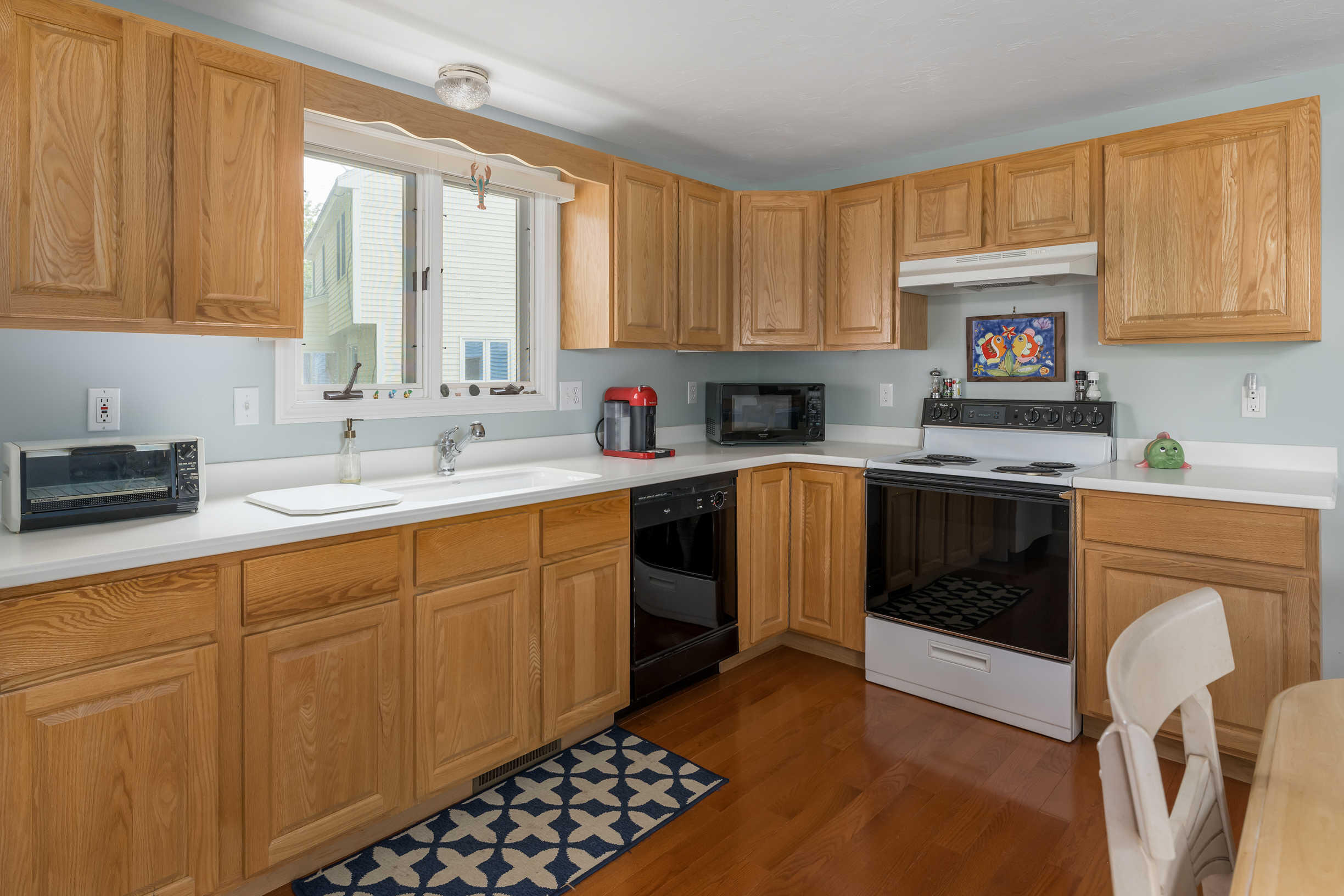 19 Valleybrook Road Ogunquit, ME 03907 - Photo 10 of 20 Kitchen