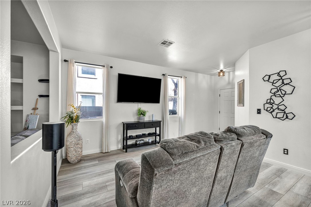 2132 Polynesia Circle Henderson, NV 89074 - Photo 3 of 25 Inviting with soaring ceilings.