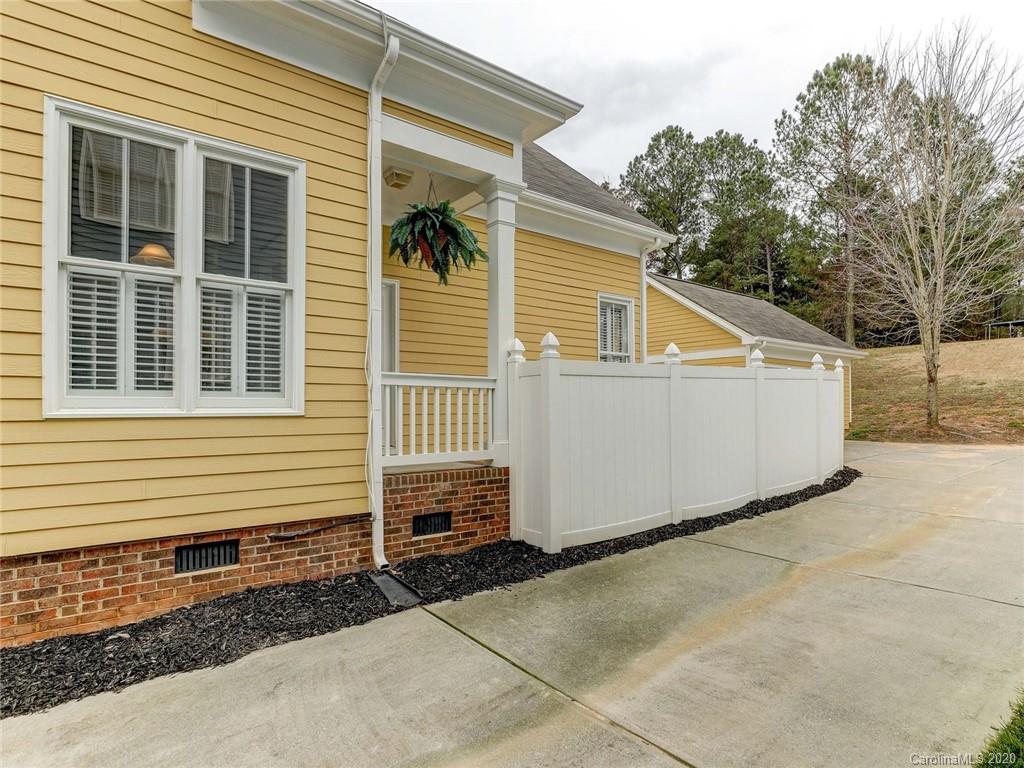 161 Mills Lane Fort Mill, SC 29708 - Photo 41 of 47 Gallery Image 41