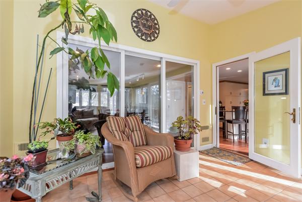 18 Heritage Road Barrington, RI 02806 - Photo 15 of 30 Gallery Image 15
