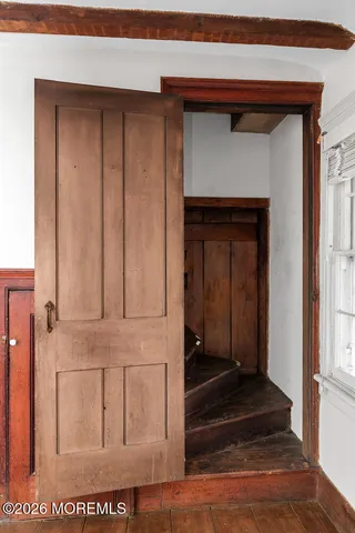 a view of a entryway door of the house