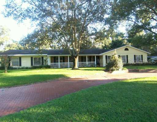 611 Spring Valley Road Altamonte Springs, FL 32714 - Photo 1 of 5 Exterior Front