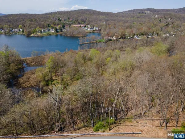 $600,000 | Terhune Drive, Wayne, NJ 07470