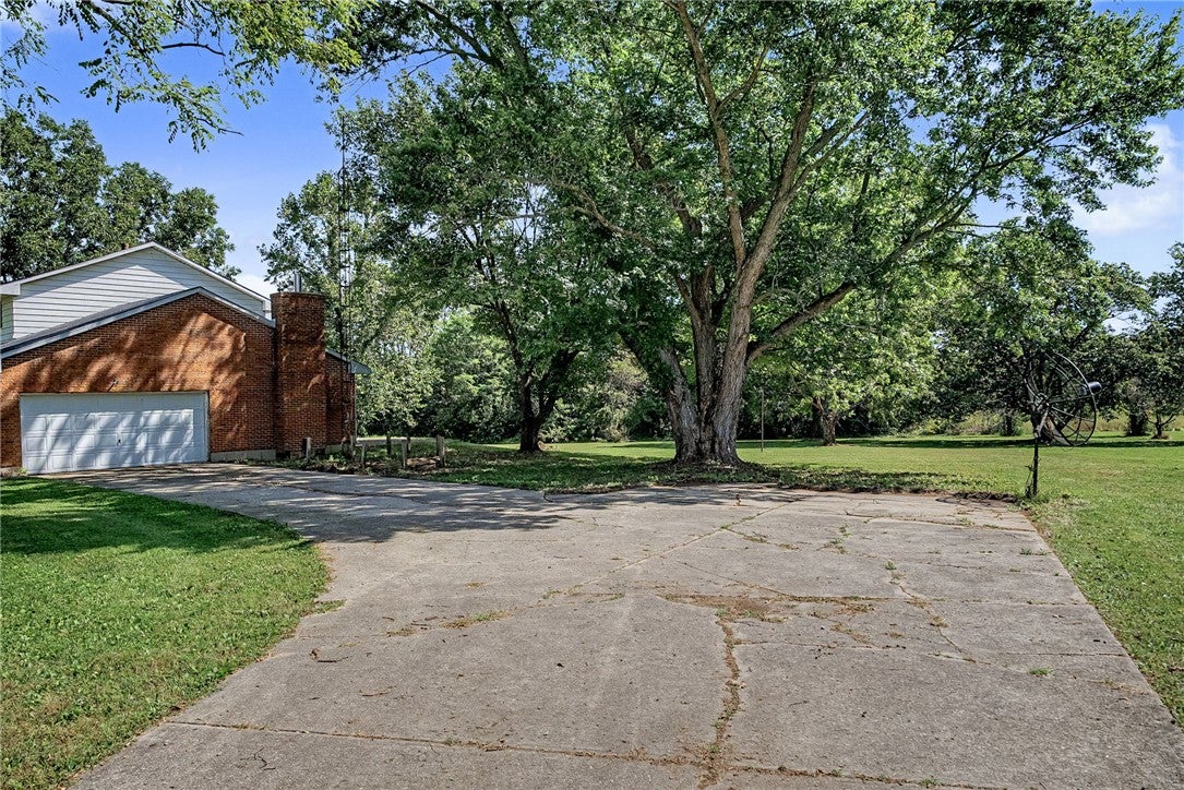 5706 Red Lion 5 Points Road Springboro, OH 45066 - Photo 4 of 61 Gallery Image 4