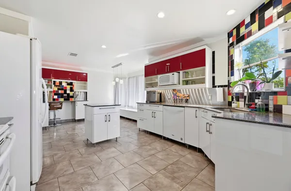 $400,000 | 902 Tanglewood Drive, Leander, TX 78641