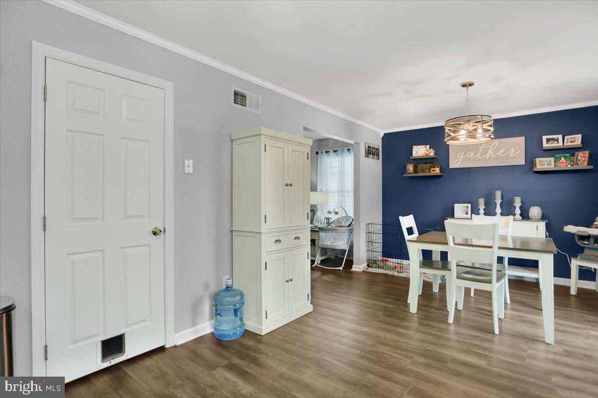 609 Frederick Street Reading, PA 19607 - Photo 7 of 22