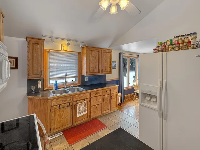 $269,900 | 70 20th Street, Otsego, MI 49078