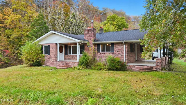 $269,000 | 4849 Sinking Creek Highway, Dungannon, VA 24245