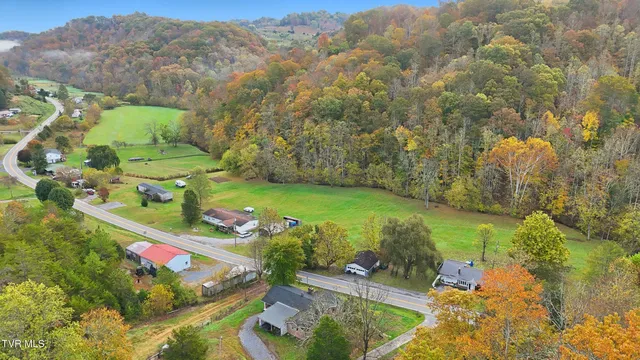 $269,000 | 4849 Sinking Creek Highway, Dungannon, VA 24245