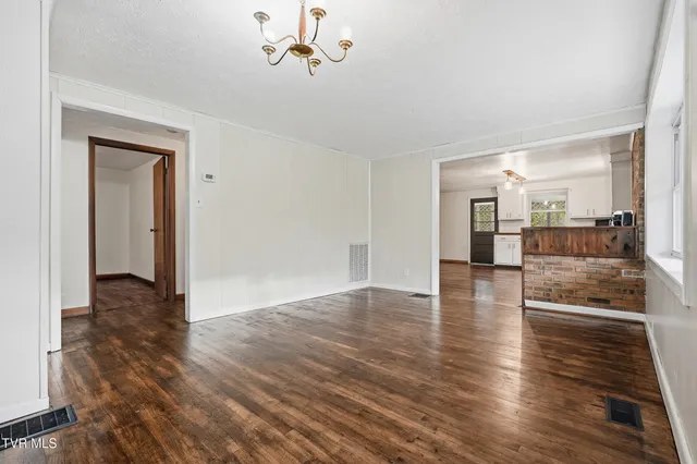 $269,000 | 4849 Sinking Creek Highway, Dungannon, VA 24245