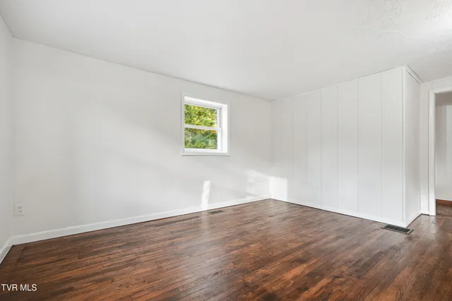 $269,000 | 4849 Sinking Creek Highway, Dungannon, VA 24245