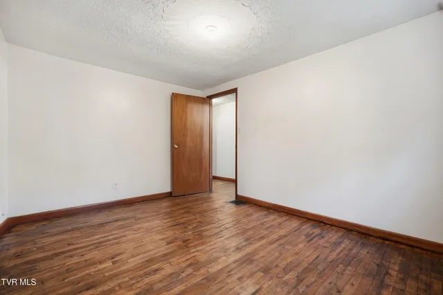 $269,000 | 4849 Sinking Creek Highway, Dungannon, VA 24245