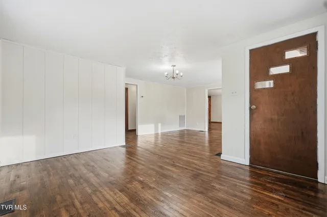 $269,000 | 4849 Sinking Creek Highway, Dungannon, VA 24245