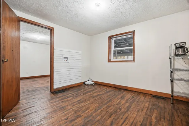 $269,000 | 4849 Sinking Creek Highway, Dungannon, VA 24245