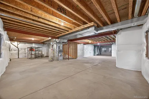 a view of an empty room with projector