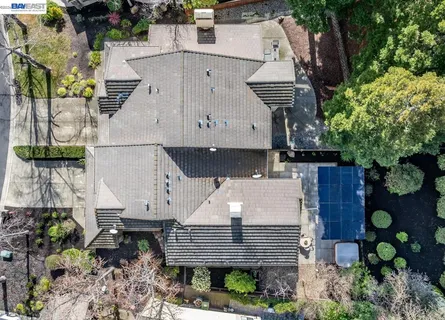 $1,249,000 | 455 Eagle Valley Way, Danville, CA 94506