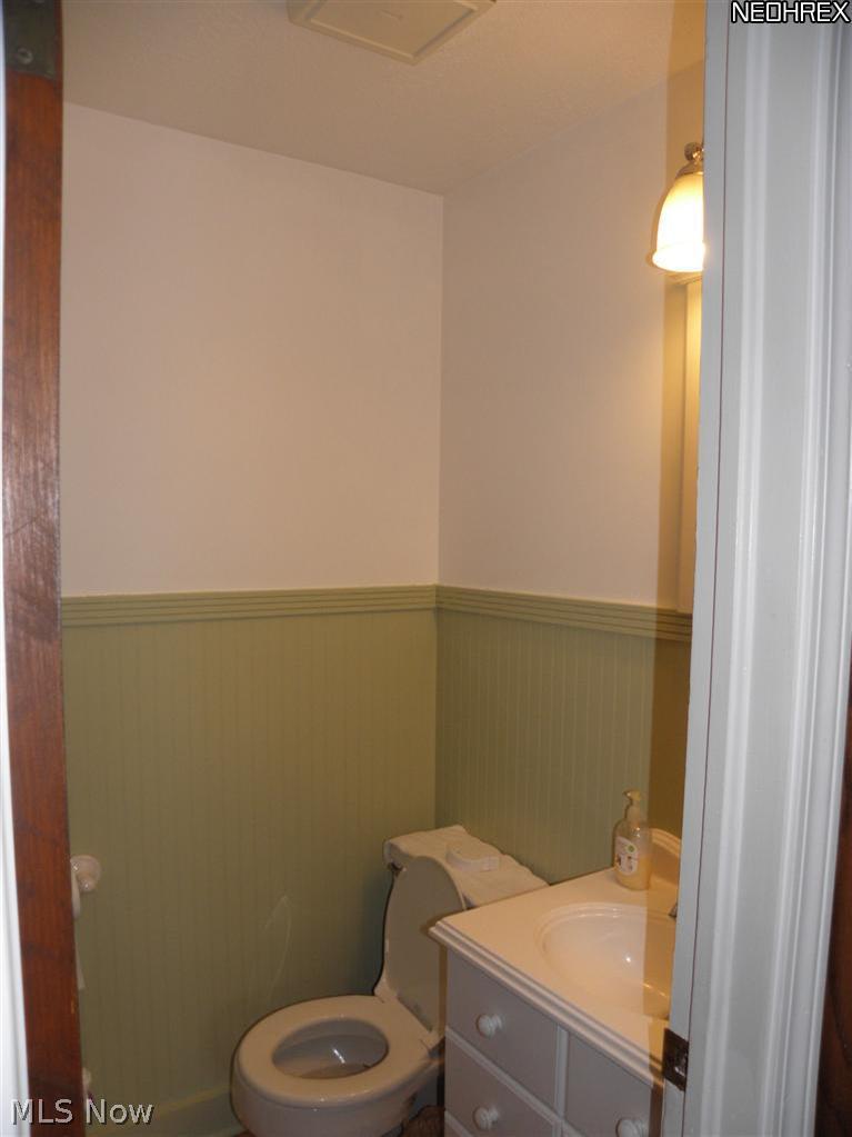2834 Lee Road Silver Lake, OH 44224 - Photo 9 of 16 Half bath main floor.