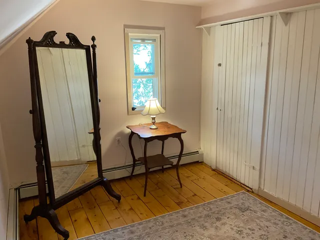 $2,100 | 14 High Street, East Lyme, CT 06357