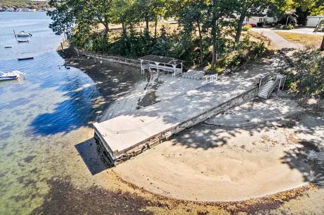 $2,100 | 14 High Street, East Lyme, CT 06357