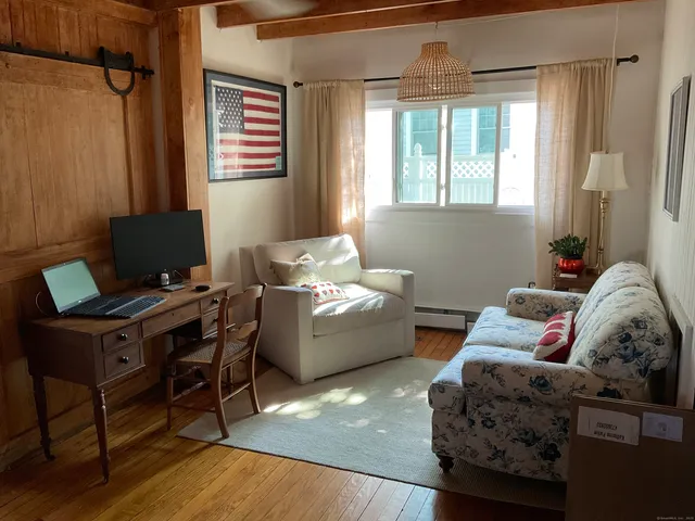 $2,100 | 14 High Street, East Lyme, CT 06357