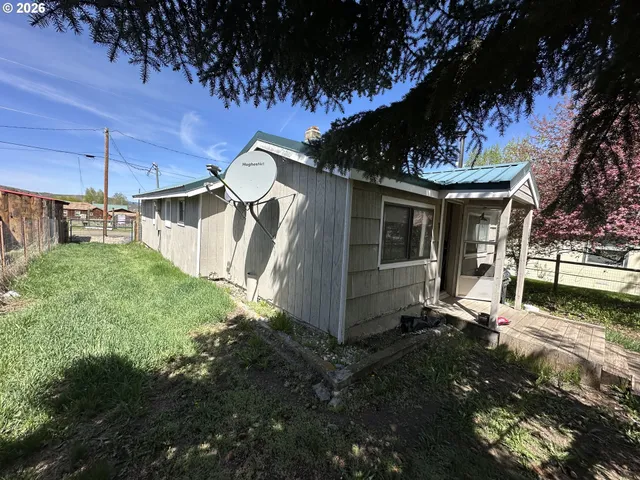 $99,000 | 103 B Avenue, Seneca, OR 97873