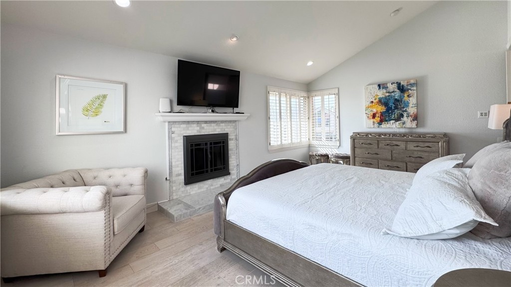 2 Ramada Irvine, CA 92620 - Photo 25 of 41
